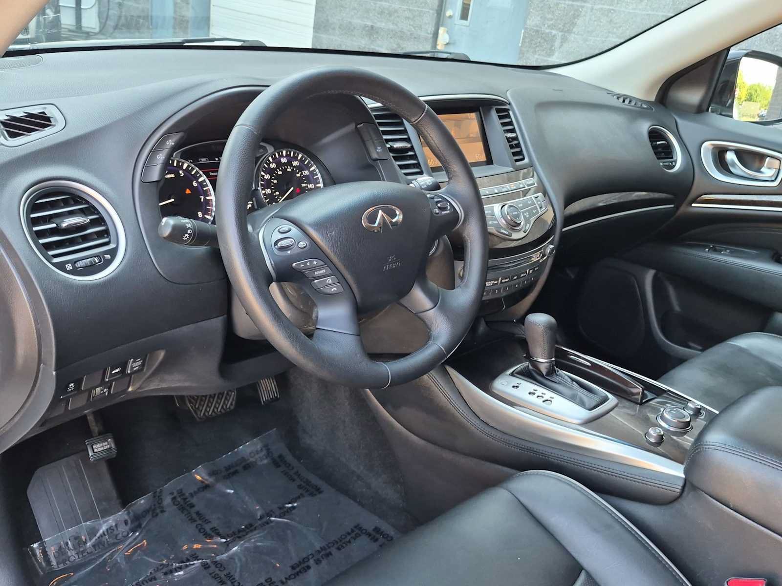 Used 2015 INFINITI QX60 Luxe w/ Cargo Package AWD/4WD image 10