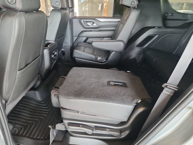 Used 2024 Chevrolet Tahoe RST w/ Luxury Package RWD image 23
