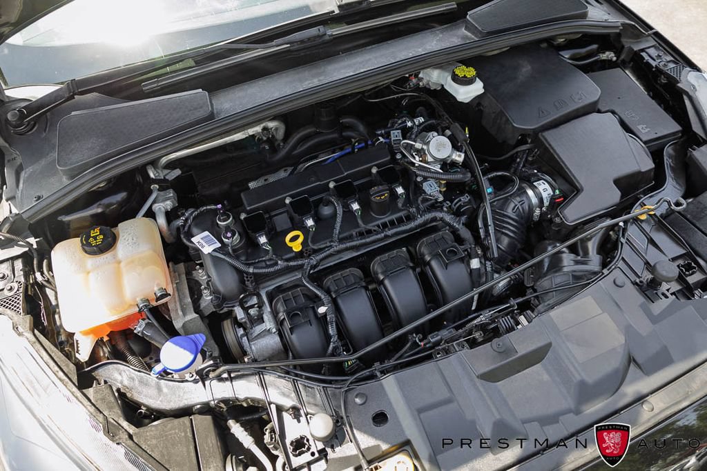 Used 2018 Ford Focus SEL w/ Cold Weather Package FWD image 37