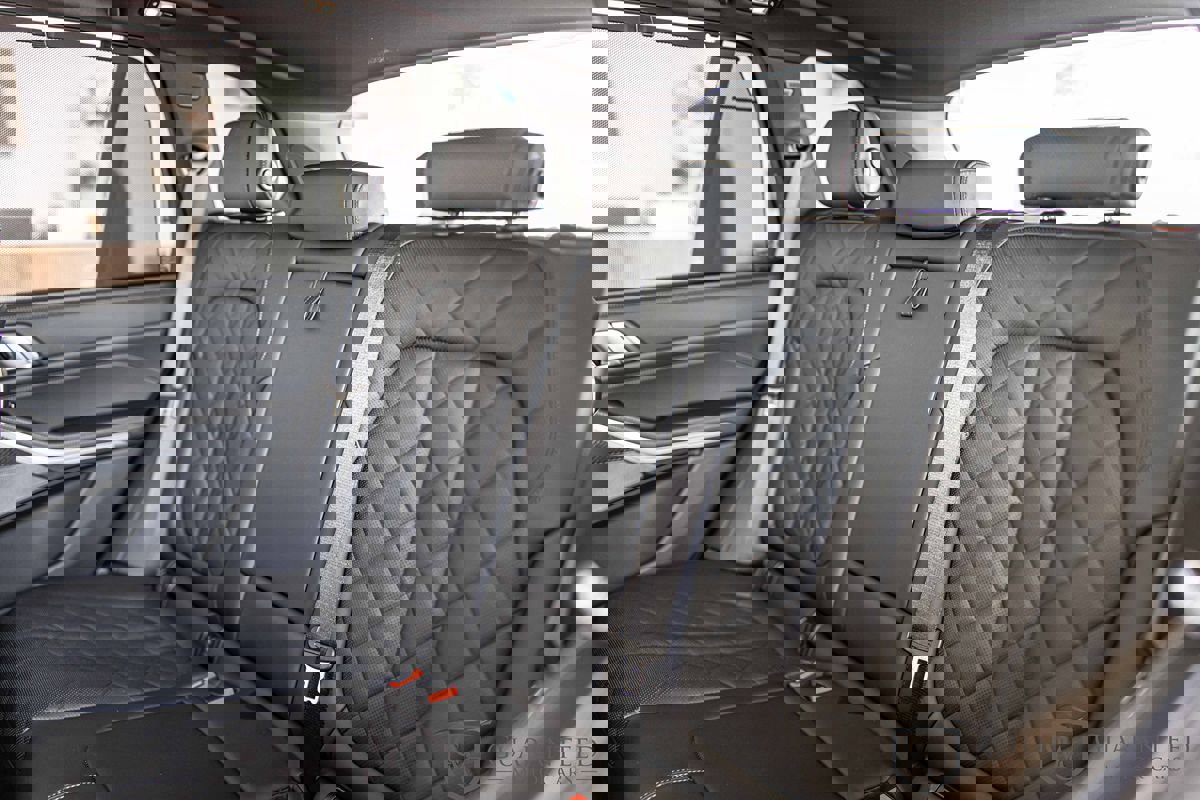 Used 2025 BMW X5 M60i image 35