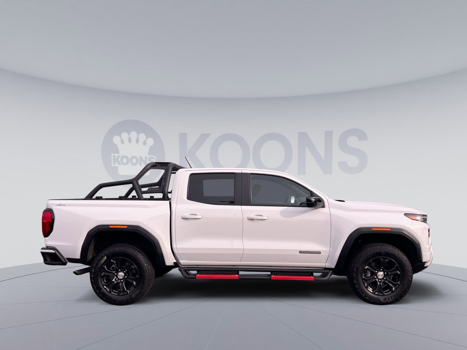 Used 2023 GMC Canyon Elevation w/ Trailering Package image 8