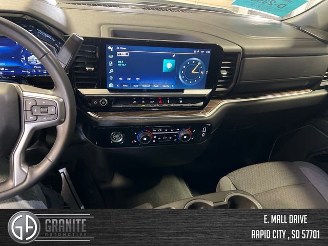 Used 2024 Chevrolet Silverado 1500 LT image 17