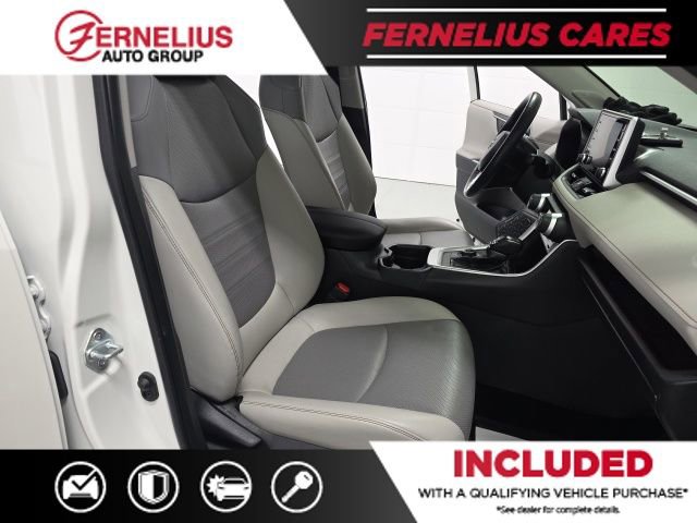 Used 2019 Toyota RAV4 Limited w/ Limited Grade Weather Package image 18