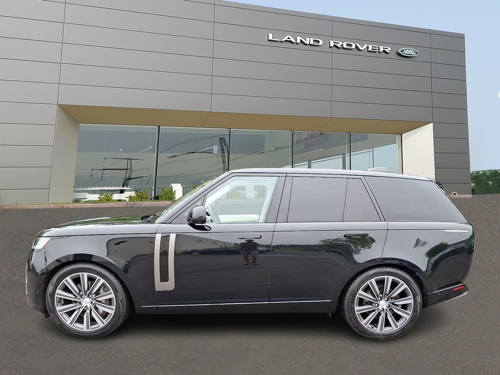 Used 2023 Land Rover Range Rover SE AWD/4WD image 6