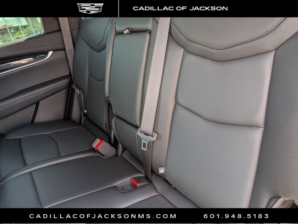 Certified 2025 Cadillac XT5 Premium Luxury image 31