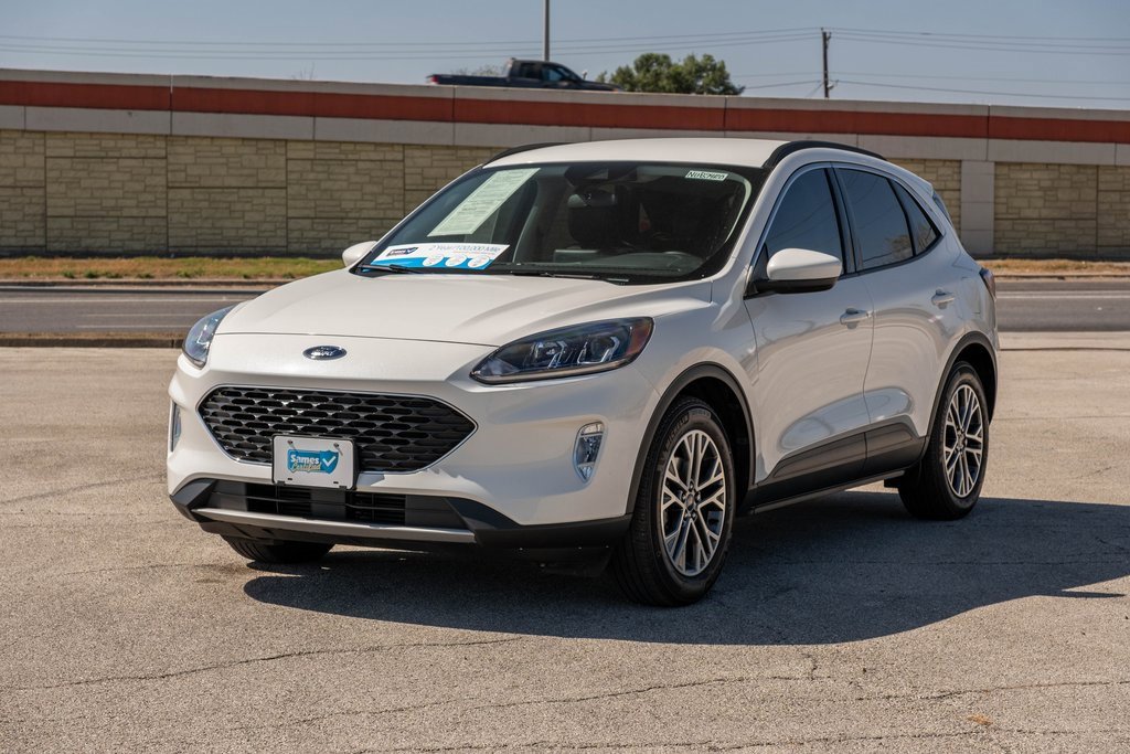 Used 2022 Ford Escape SEL image 3