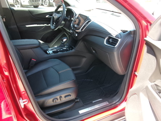 Used 2024 Chevrolet Equinox Premier FWD image 11
