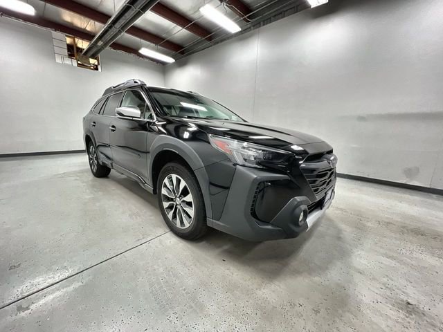 Used 2023 Subaru Outback Touring XT AWD/4WD image 2