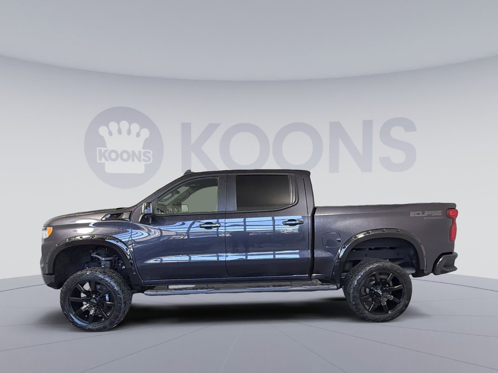 Used 2023 Chevrolet Silverado 1500 RST w/ All Star Edition Plus image 2