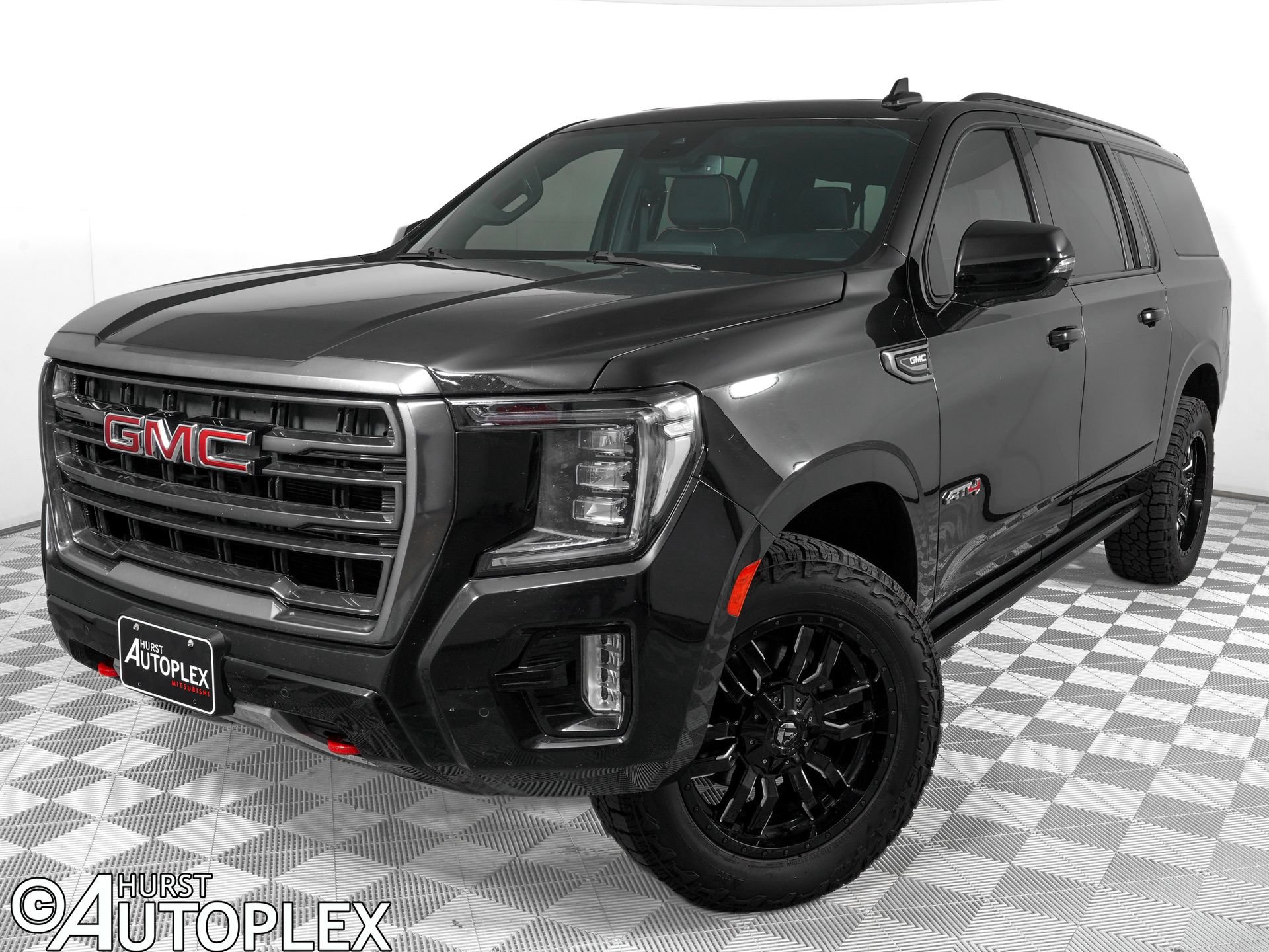 Used 2023 GMC Yukon XL AT4 AWD/4WD video 1
