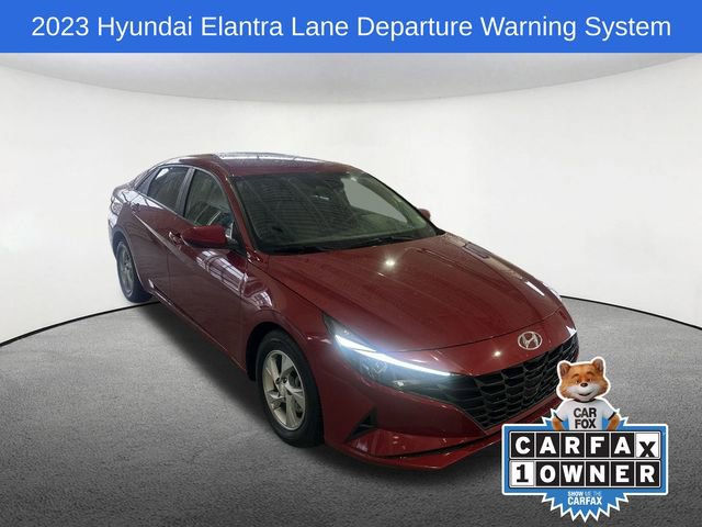 Used 2023 Hyundai Elantra SE image 19