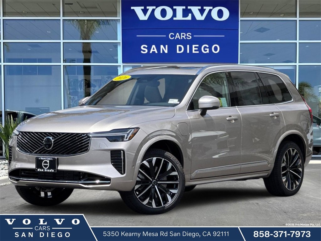 New 2026 Volvo XC90 T8 Plus image 1