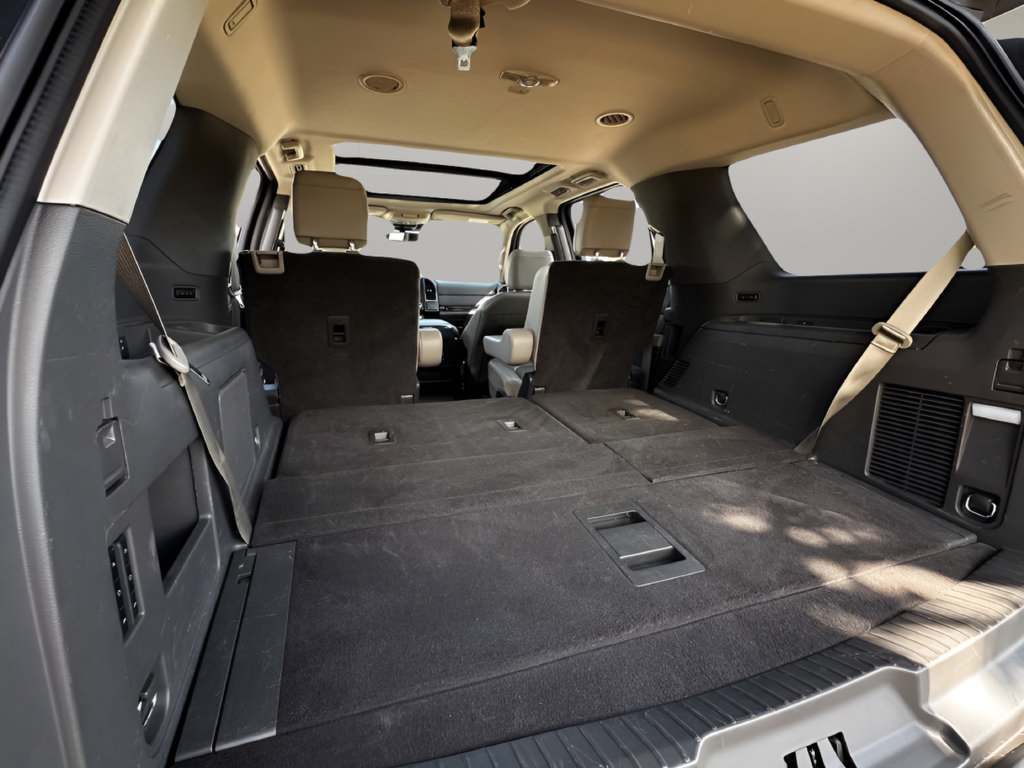 Used 2021 Ford Expedition Limited RWD image 23