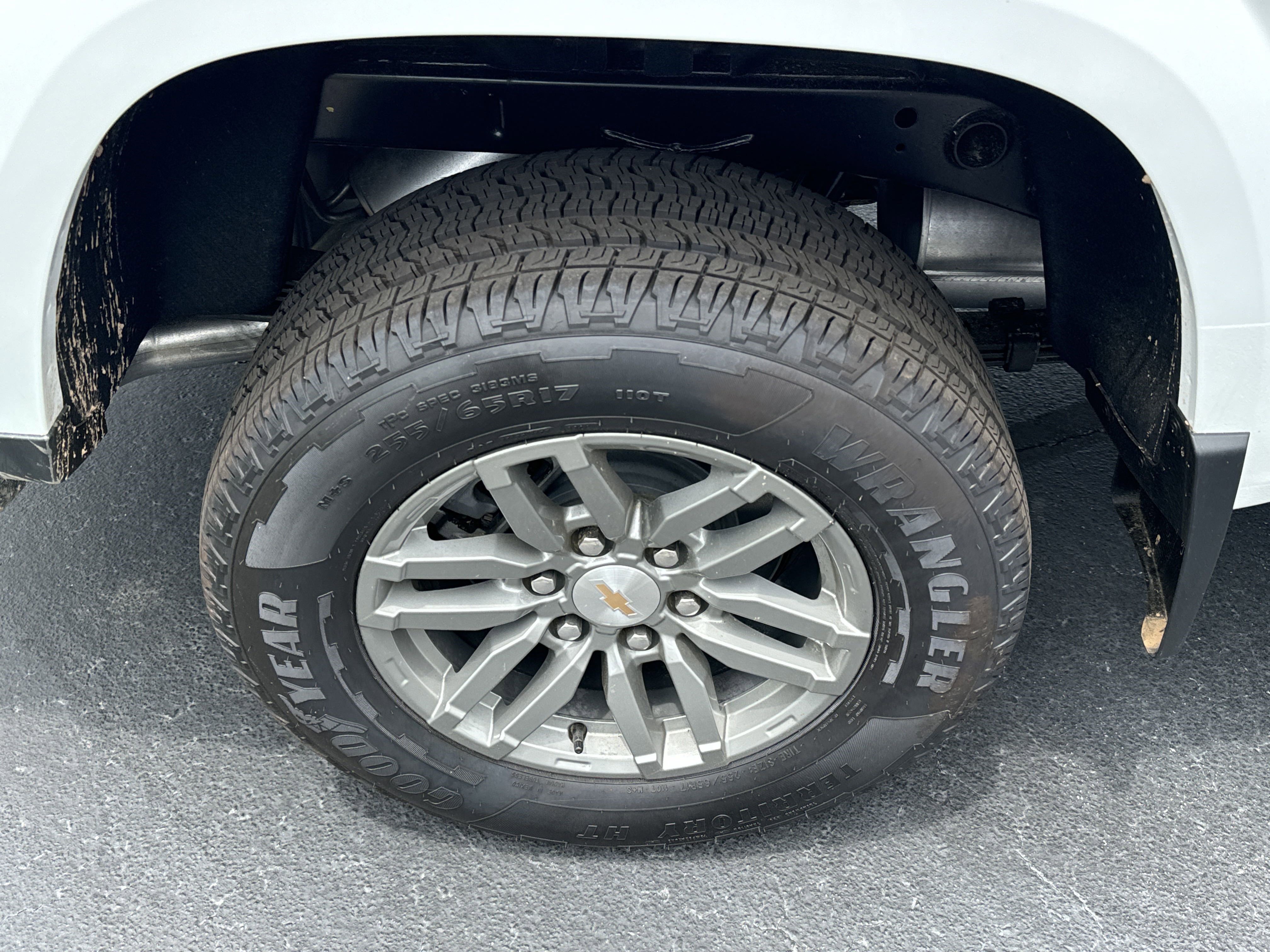 New 2024 Chevrolet Colorado LT w/ LT Convenience Package III image 14