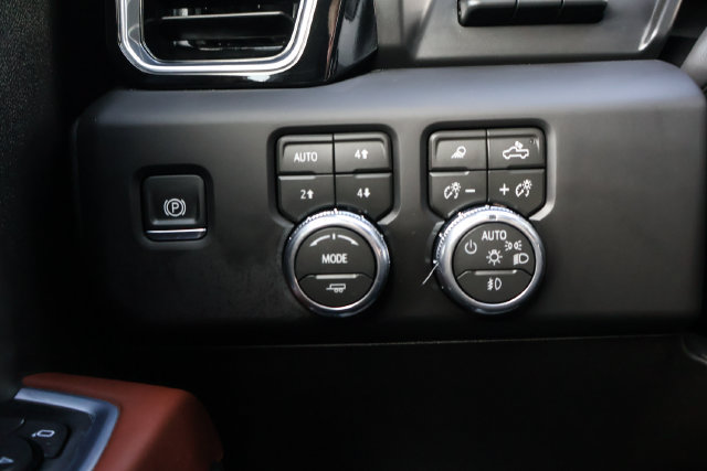 Used 2026 GMC Sierra 1500 Denali Ultimate AWD/4WD image 17