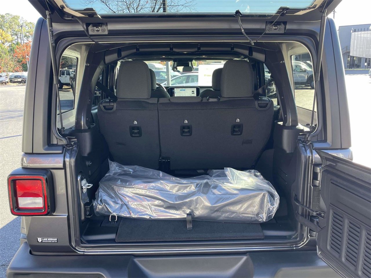 New 2026 Jeep Wrangler Sport S image 43