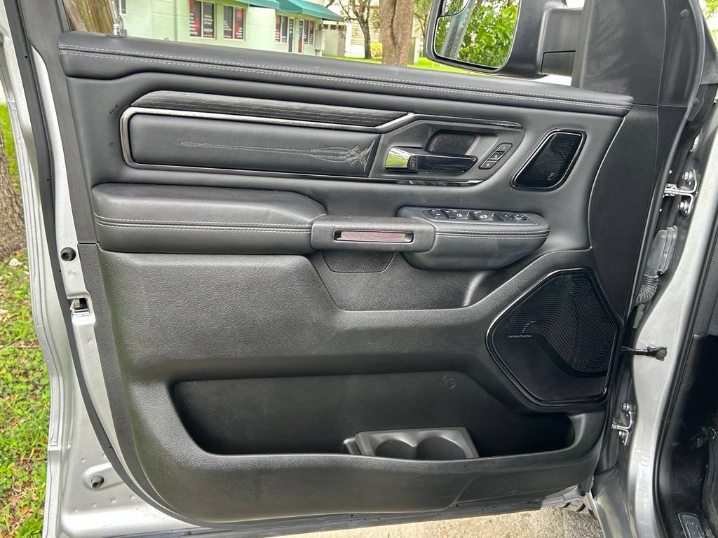 Used 2024 RAM 1500 Limited AWD/4WD image 26