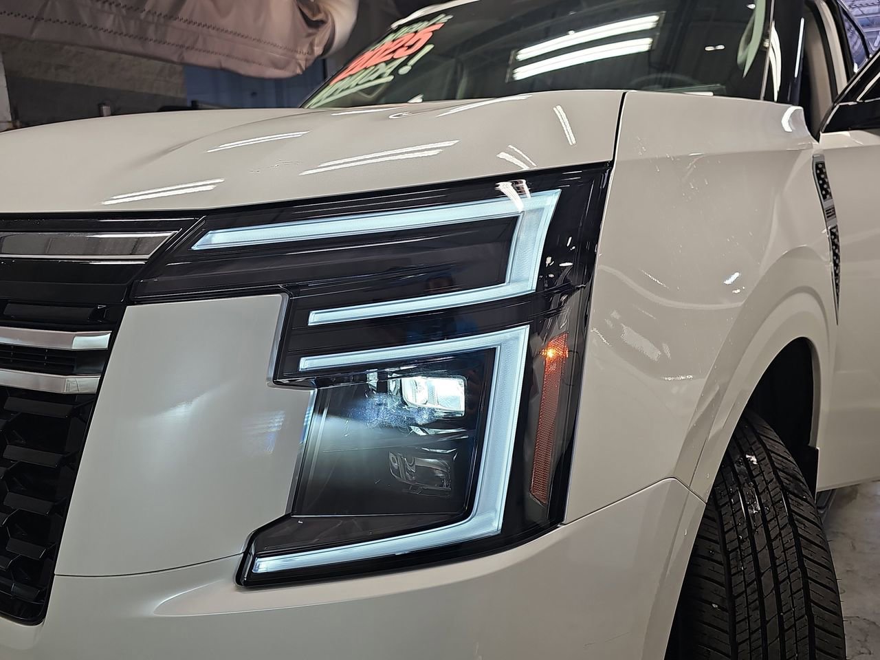 New 2025 Nissan Armada SV image 31