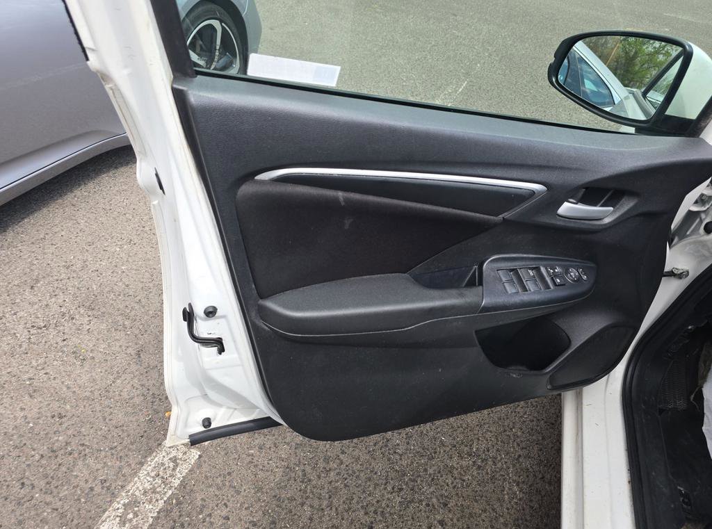 Used 2019 Honda Fit LX image 12