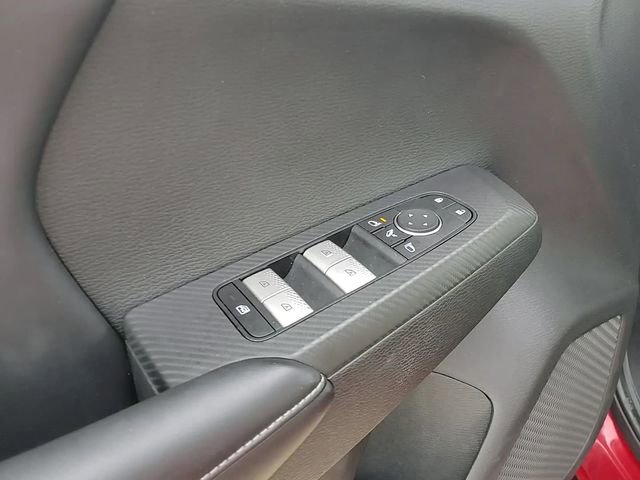 Used 2024 Mitsubishi Outlander SE image 14