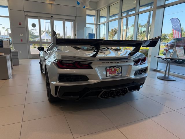 New 2027 Chevrolet Corvette ZR1 w/ ZR1 Carbon Fiber Aero Package RWD image 11