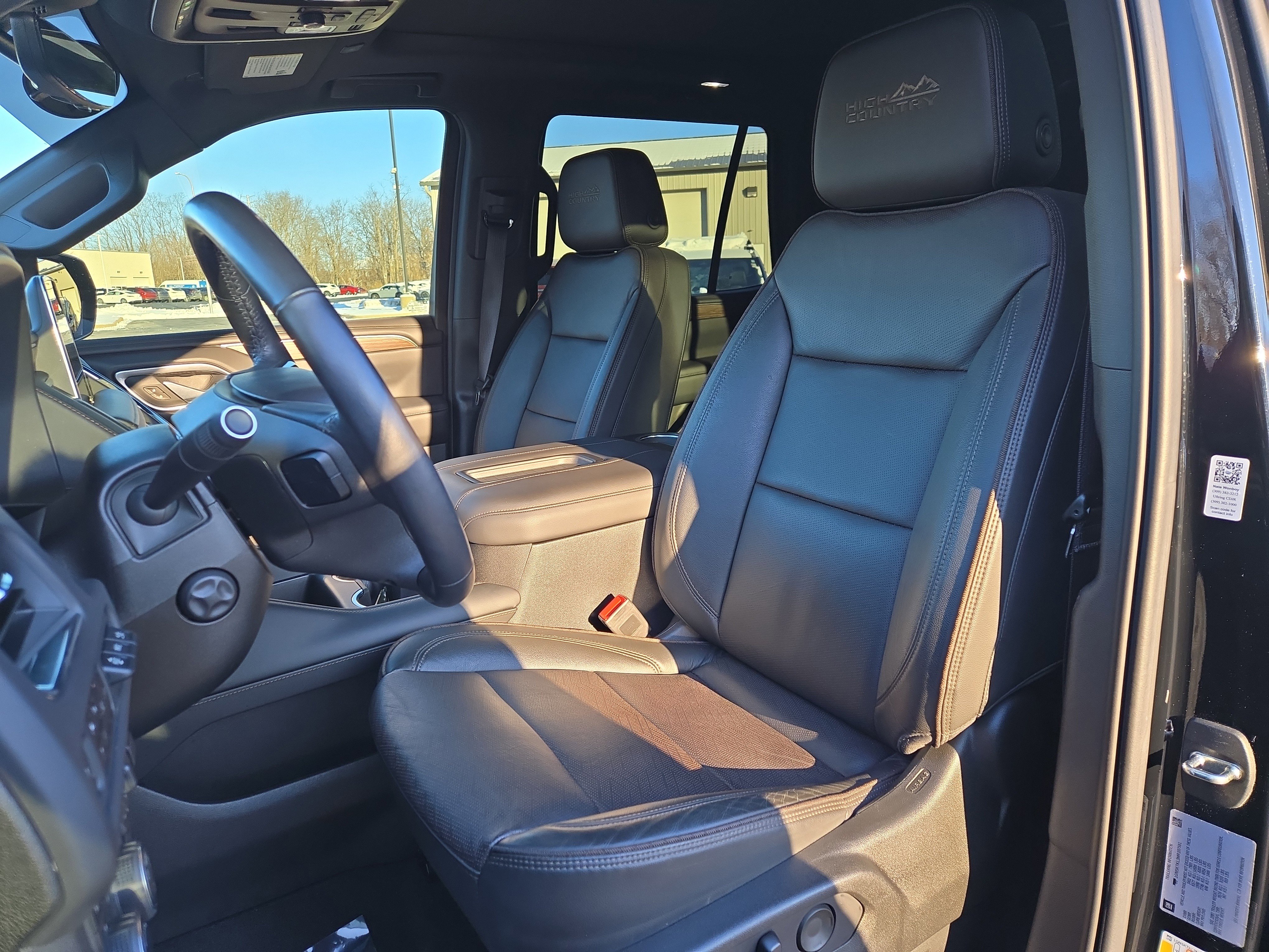 Used 2021 Chevrolet Tahoe High Country w/ Premium Package image 13