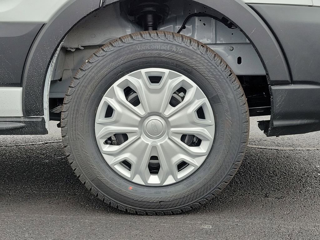 New 2026 Ford Transit 250 148 Medium Roof image 7