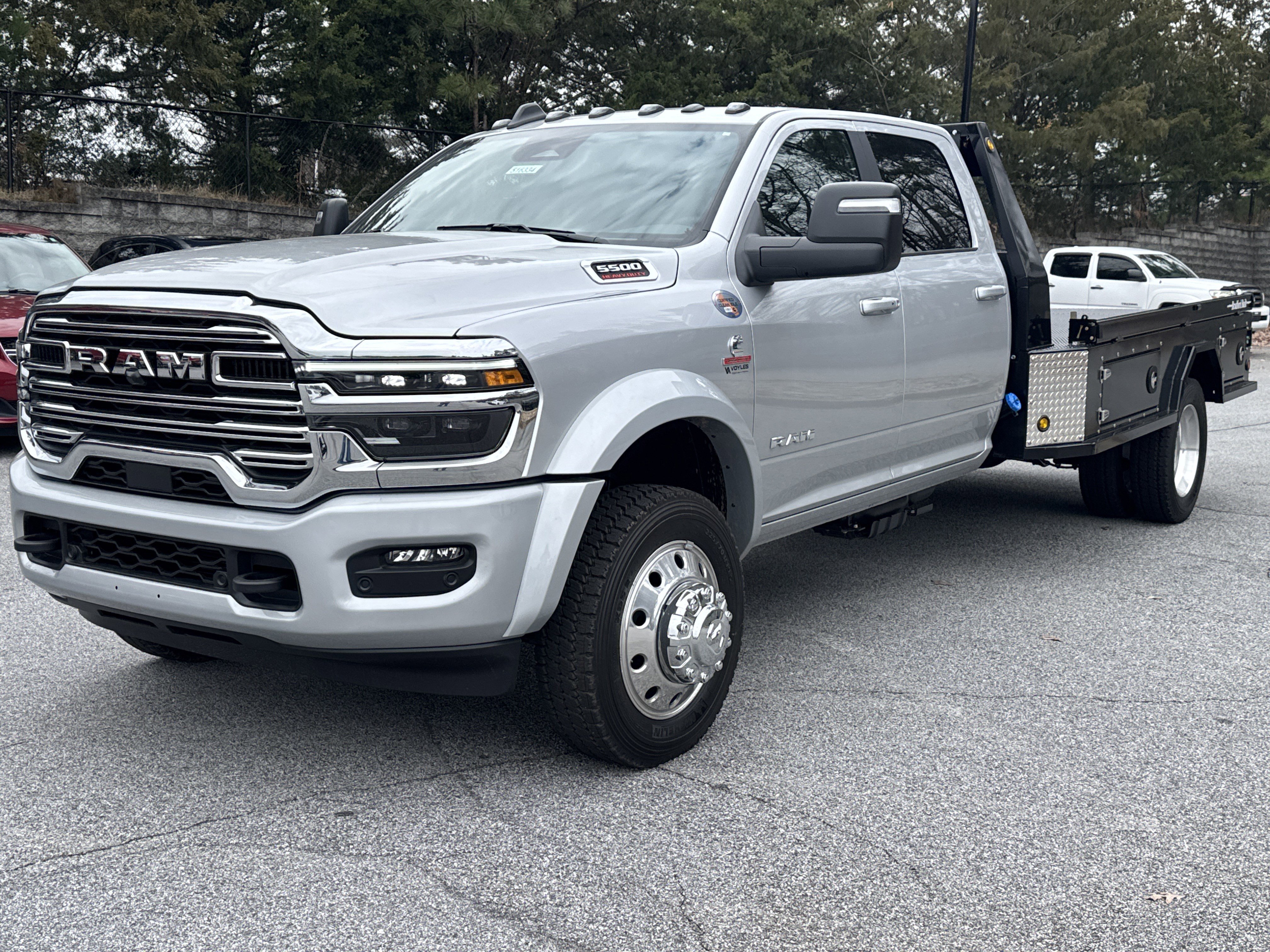 New 2026 RAM 5500 4x4 Crew Cab w/ Laramie Trim Package image 8