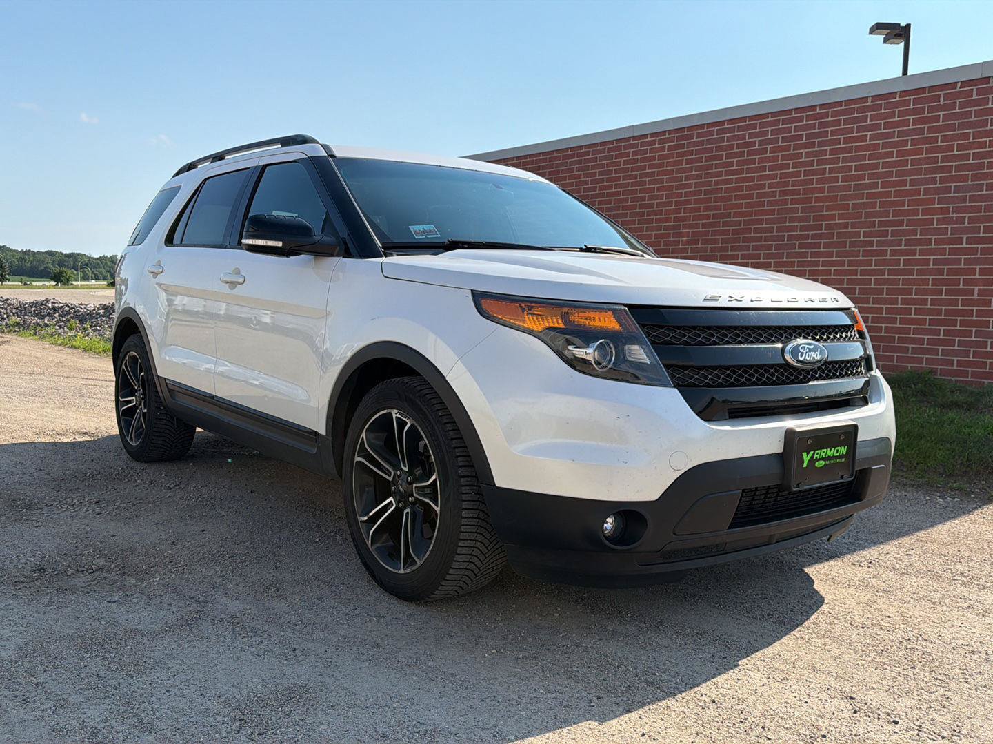 Used 2015 Ford Explorer Sport w/ Equipment Group 401A AWD/4WD image 3