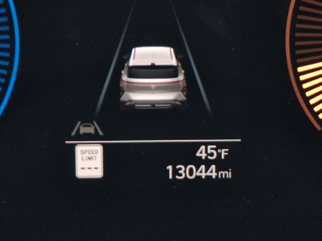 Certified 2024 Hyundai Kona SEL AWD/4WD image 19