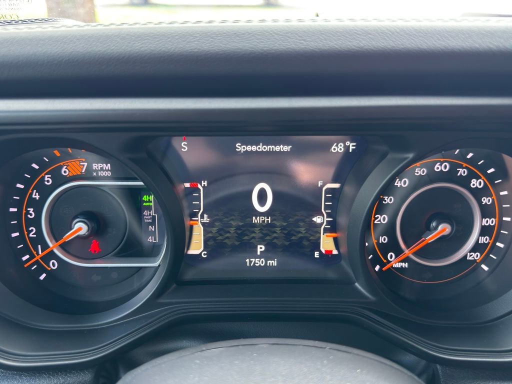 Used 2024 Jeep Wrangler Unlimited Rubicon 392 image 25