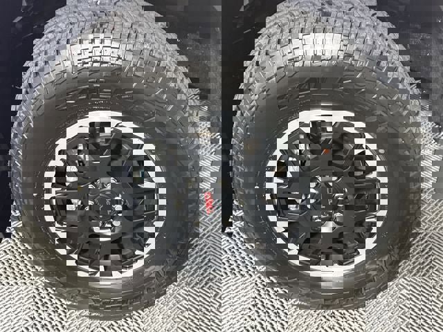 New 2025 Toyota Tacoma TRD Off-Road image 10