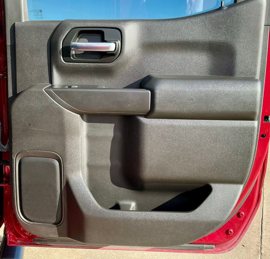 Used 2019 Chevrolet Silverado 1500 LT w/ Texas Edition image 26