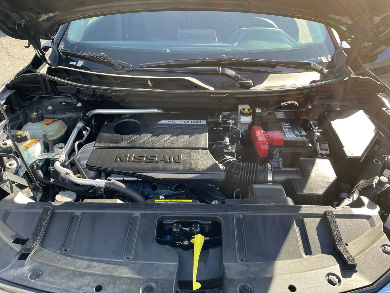 Used 2025 Nissan Rogue SV FWD image 35
