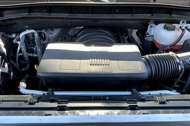 Used 2025 GMC Sierra 1500 Denali AWD/4WD image 9