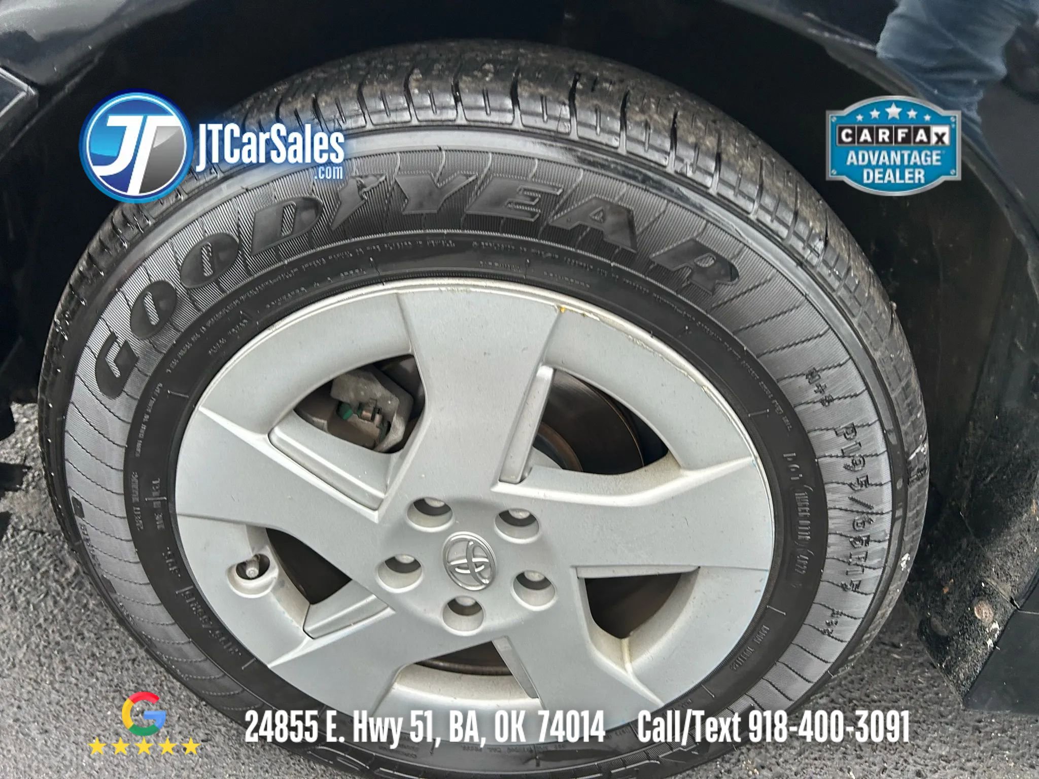 Used 2011 Toyota Prius Three w/ Navigation Pkg FWD image 33