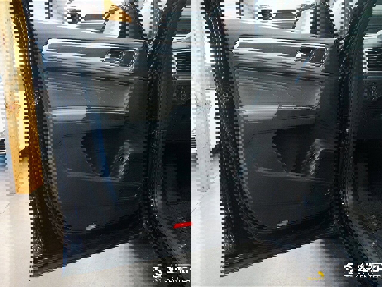 Used 2021 Volkswagen Atlas Cross Sport SEL Premium image 9