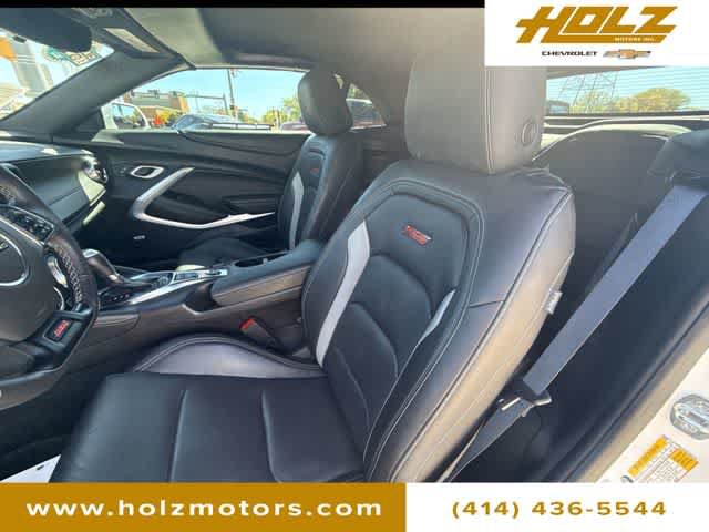 Certified 2023 Chevrolet Camaro SS RWD image 20