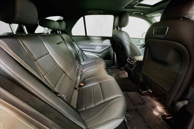 Used 2020 Mercedes-Benz GLE 350 4MATIC w/ Premium Package image 26