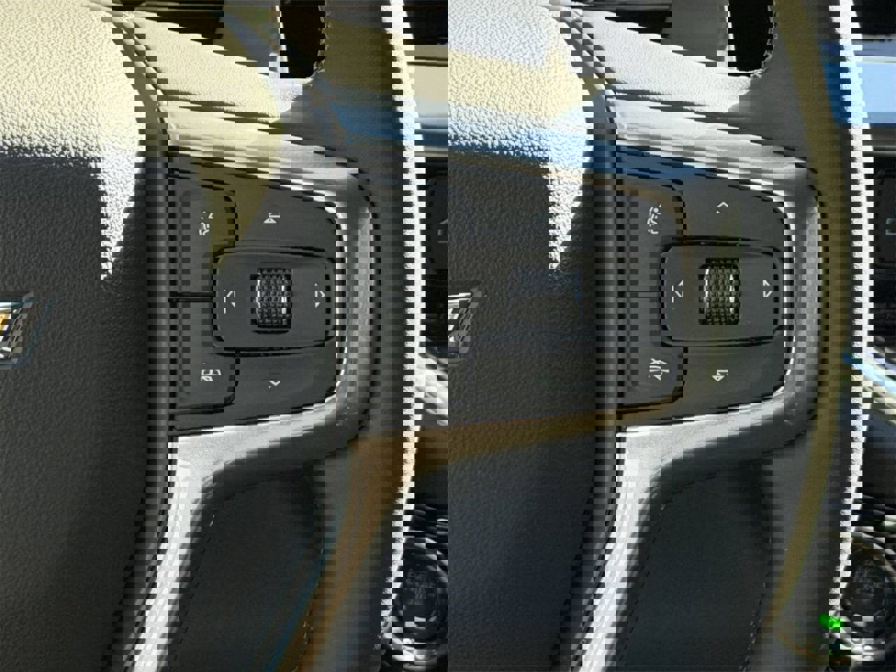 New 2026 Chevrolet Silverado 1500 LT w/ Texas Edition Plus image 15