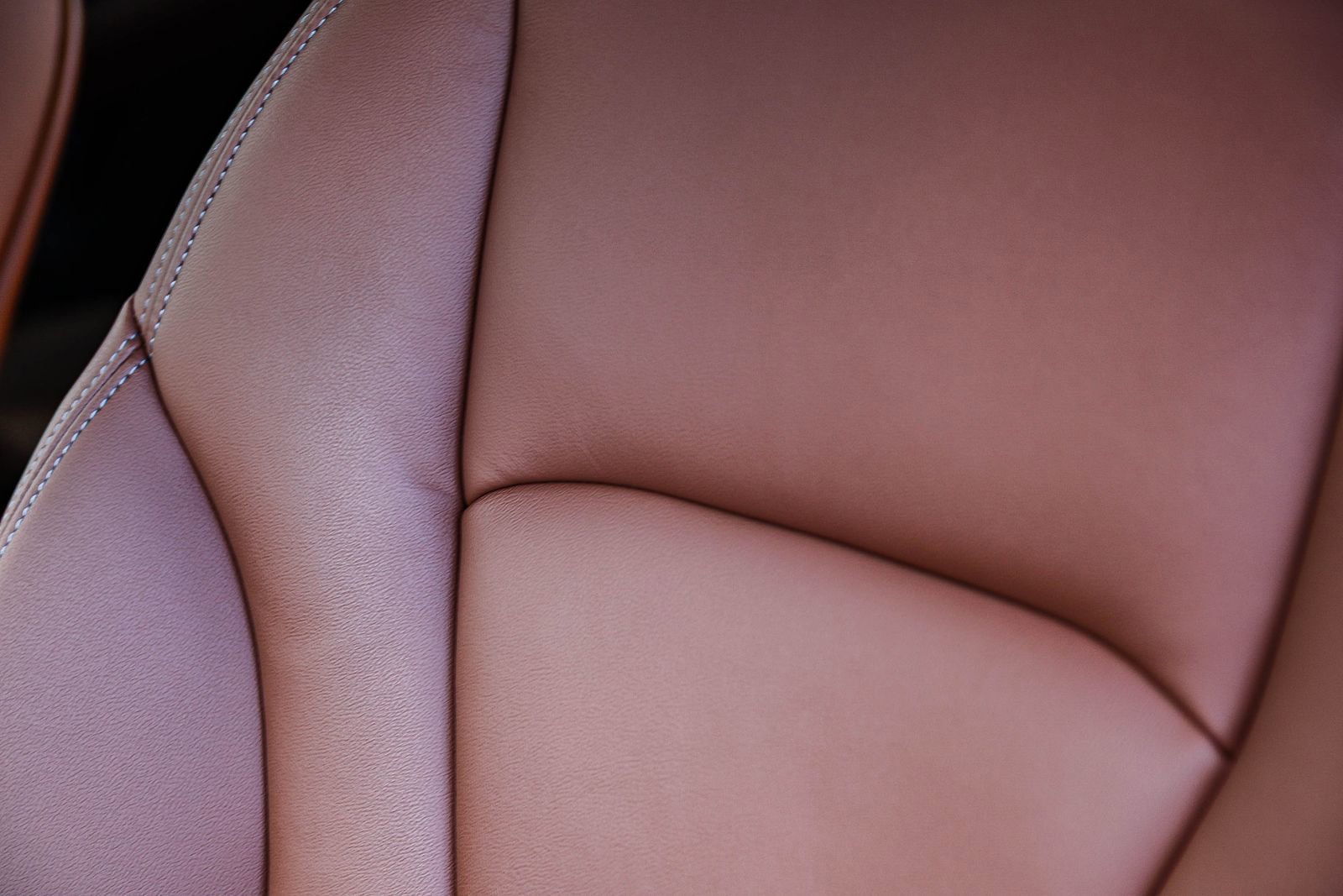 Certified 2025 Audi Q8 Premium w/ Black Optic Package image 28