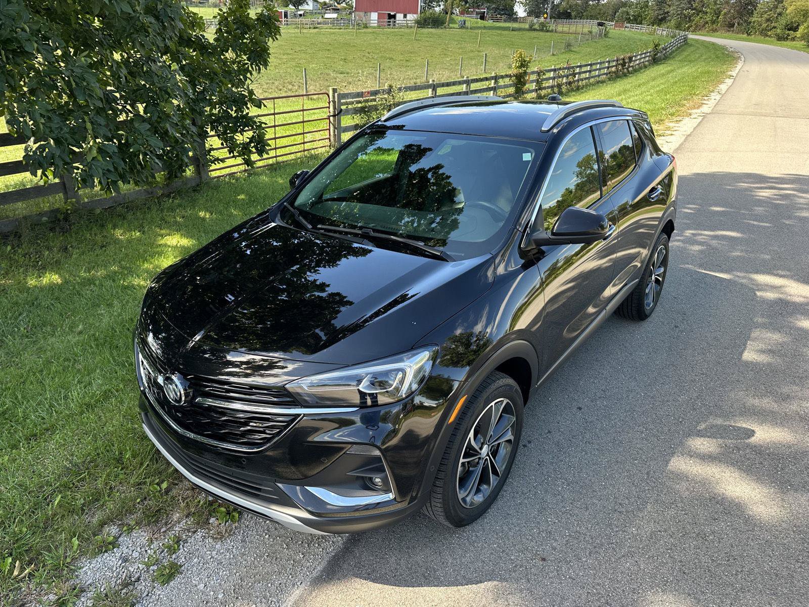 Used 2023 Buick Encore GX Essence w/ Advanced Technology Package AWD/4WD image 28