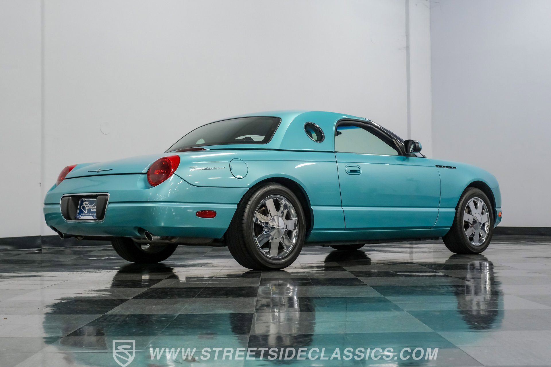 Used 2002 Ford Thunderbird RWD image 31