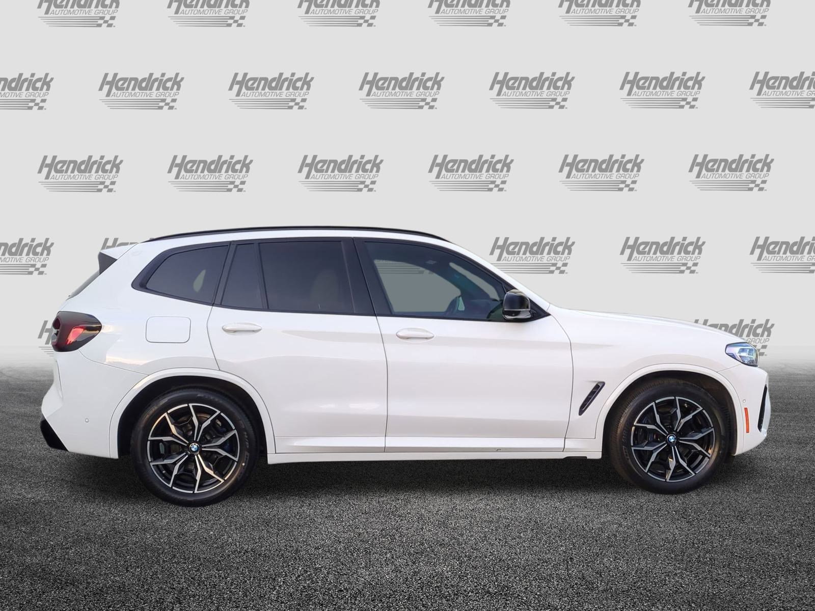 Used 2022 BMW X3 M40i image 11