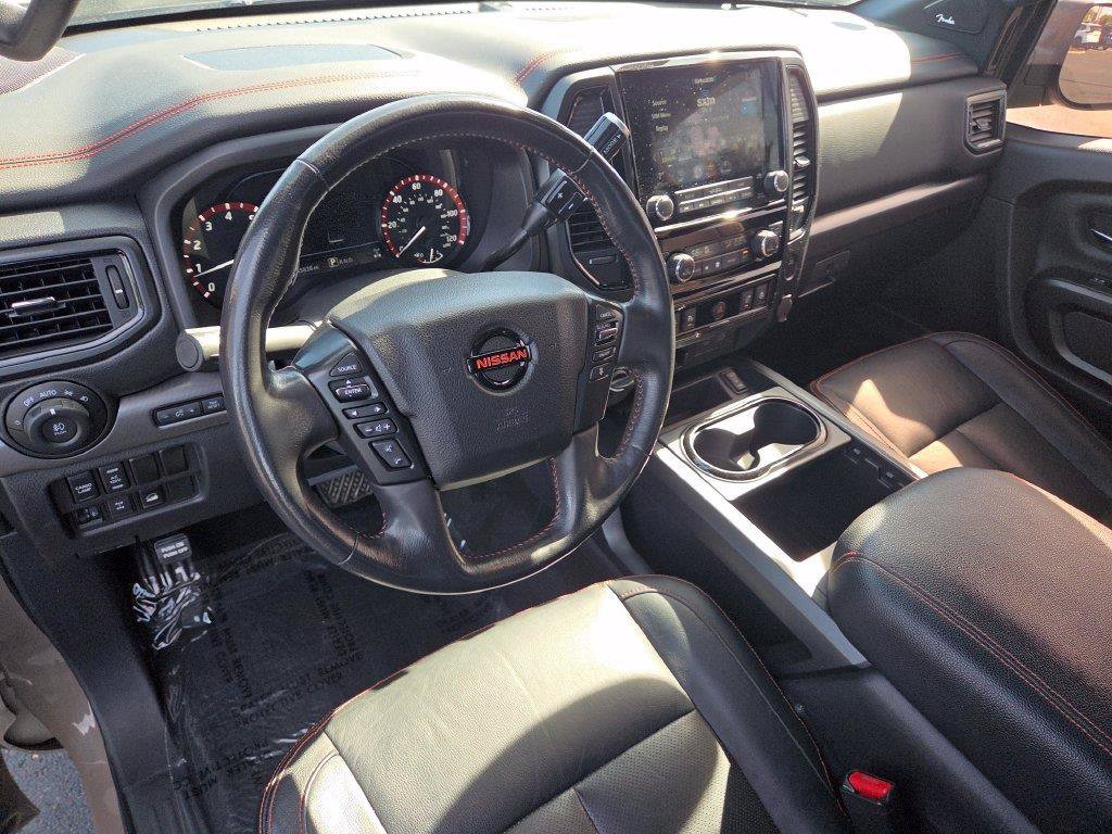 Used 2020 Nissan Titan PRO-4X w/ Pro-4x Convenience Package AWD/4WD image 33
