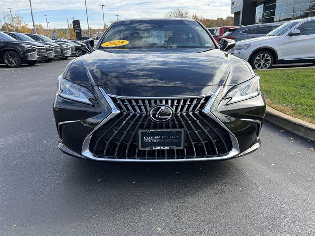 Certified 2025 Lexus ES 350 w/ Premium Package image 7