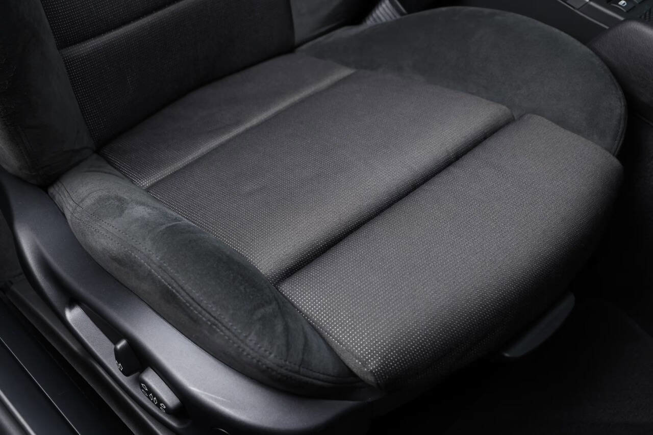 Used 2004 BMW 330Ci Coupe image 73