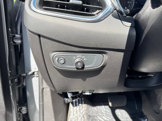 Used 2024 Chevrolet Equinox LT AWD/4WD image 18