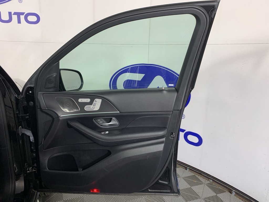 Used 2023 Mercedes-Benz GLS 450 450 4MATIC image 44