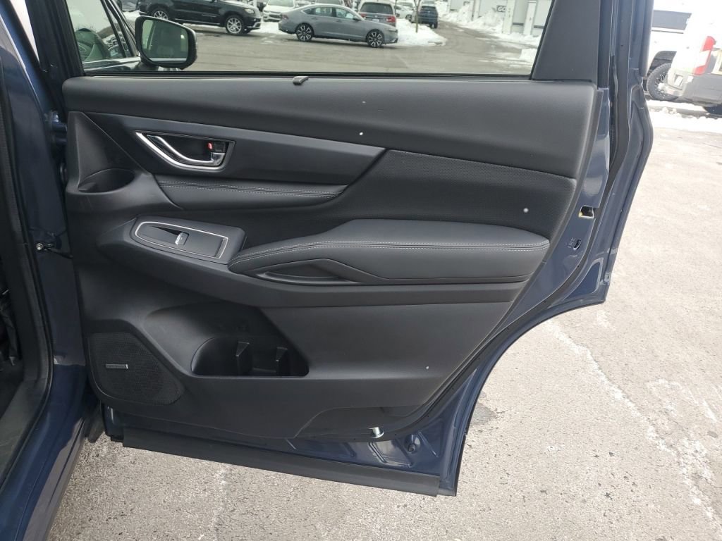 Used 2023 Subaru Ascent Limited w/ Technology Package image 31